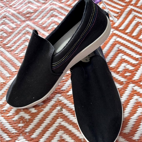 Vionic slip on Beach NEW shoes size 10 - Picture 1 of 8